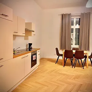 https://wiedner-apartments.vienna-besthotels.com